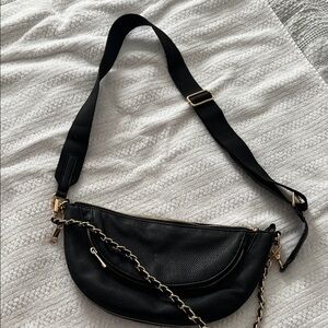 Elegant Black Leather Crossbody Bag